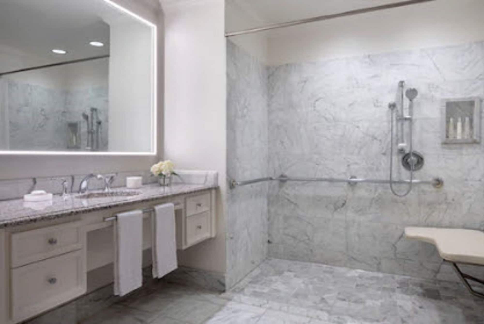 Four Seasons Hotel Los Angeles At Westlake Village Exteriör bild