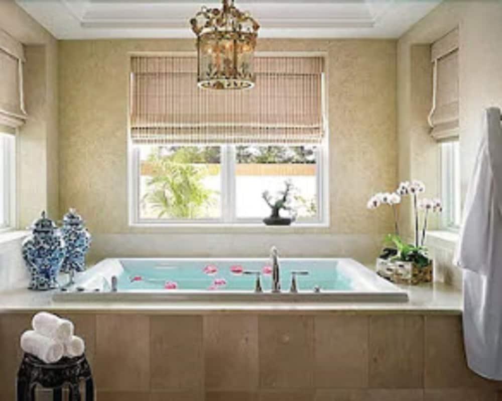 Four Seasons Hotel Los Angeles At Westlake Village Exteriör bild